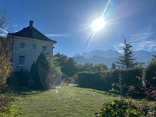 Maison à vendre 1 248 000 € 11 pièces 5 chambres 297 m² 3 671 m² de terrain Ouest et Nord Passy 74190