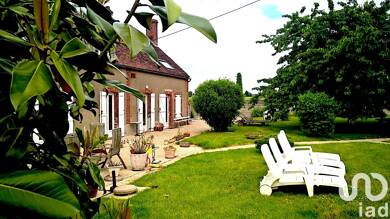 Maison à vendre 385 000 € 10 pièces 5 chambres 173 m² 1 702 m² de terrain Ervauville 45320