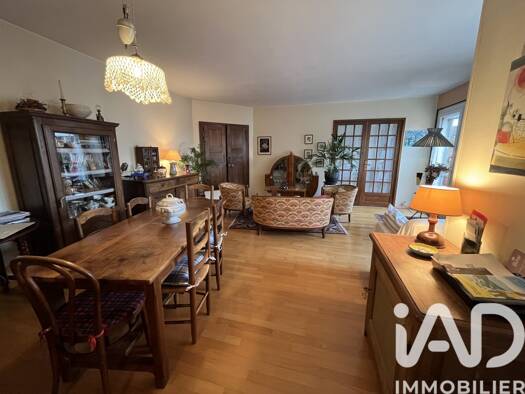 Appartement à vendre 215 000 € 4 pièces 3 chambres 86 m² Étage 3/3 Georges Rémond-Aristide Briand Gagny 93220