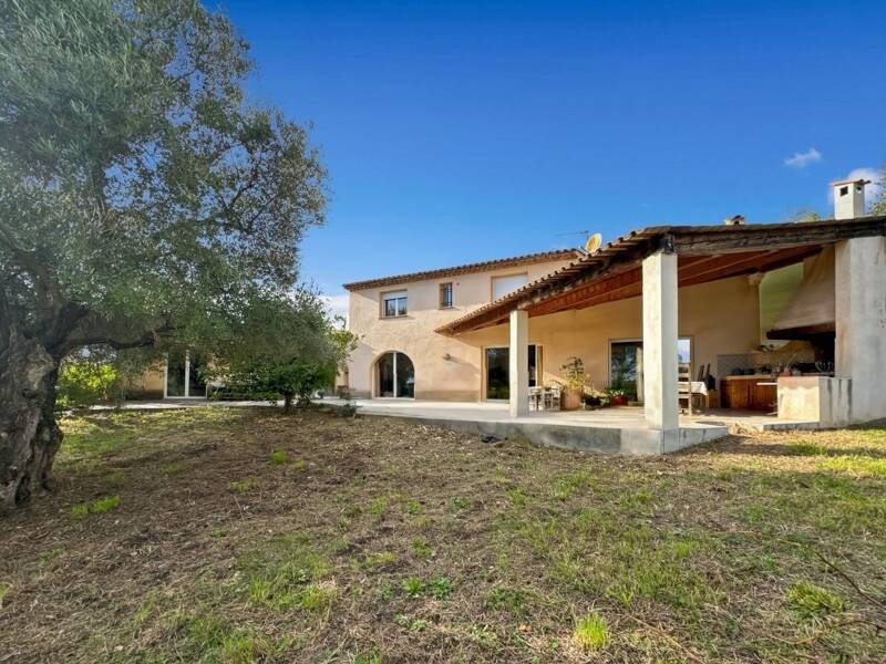 Maison à vendre, 162m², TOURRETTES SUR LOUP