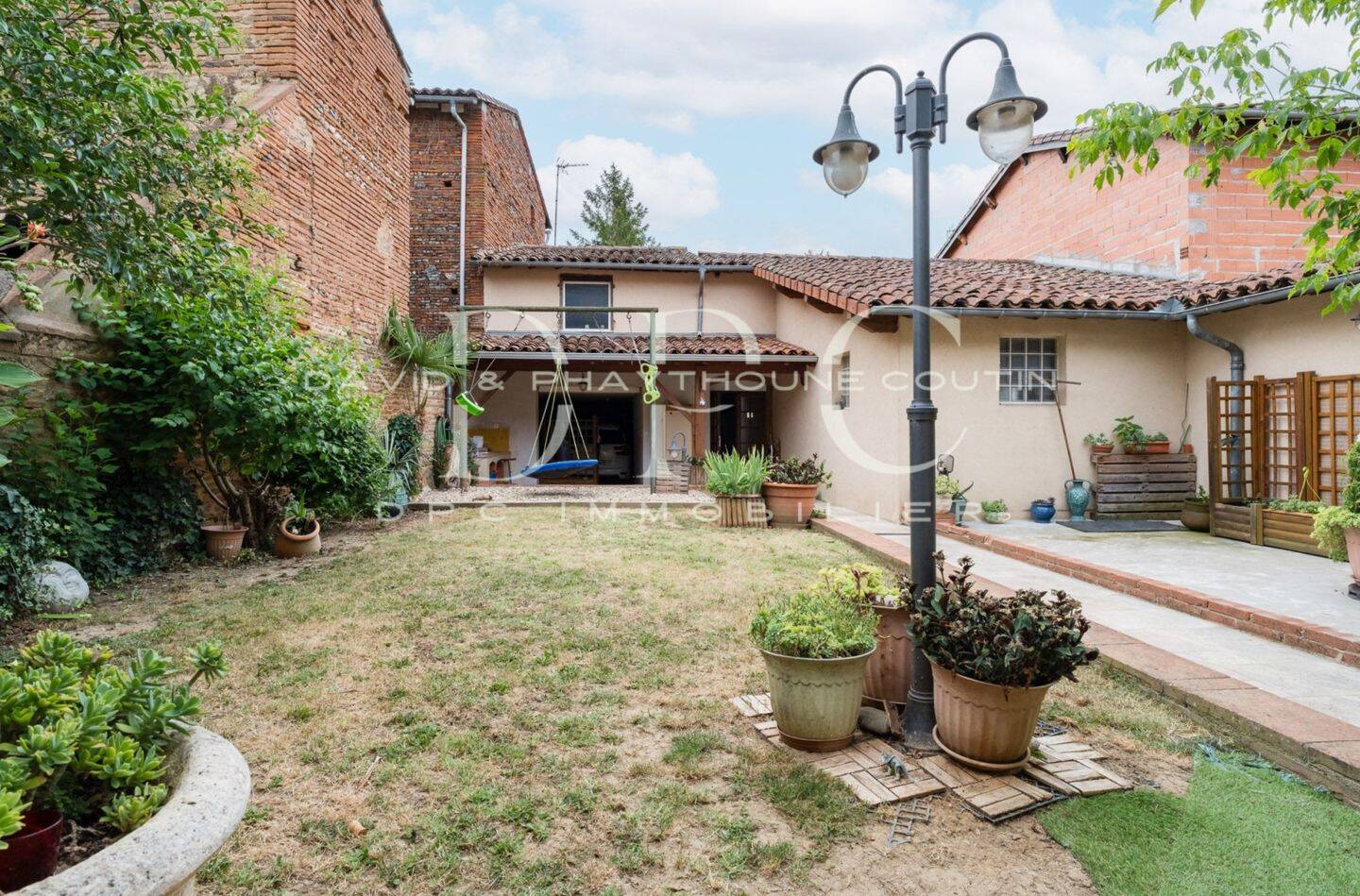 Maison à vendre, 500m², MONTESQUIEU VOLVESTRE