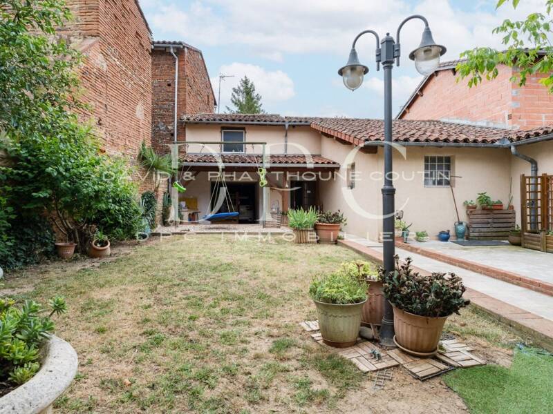 Maison à vendre, 500m², MONTESQUIEU VOLVESTRE