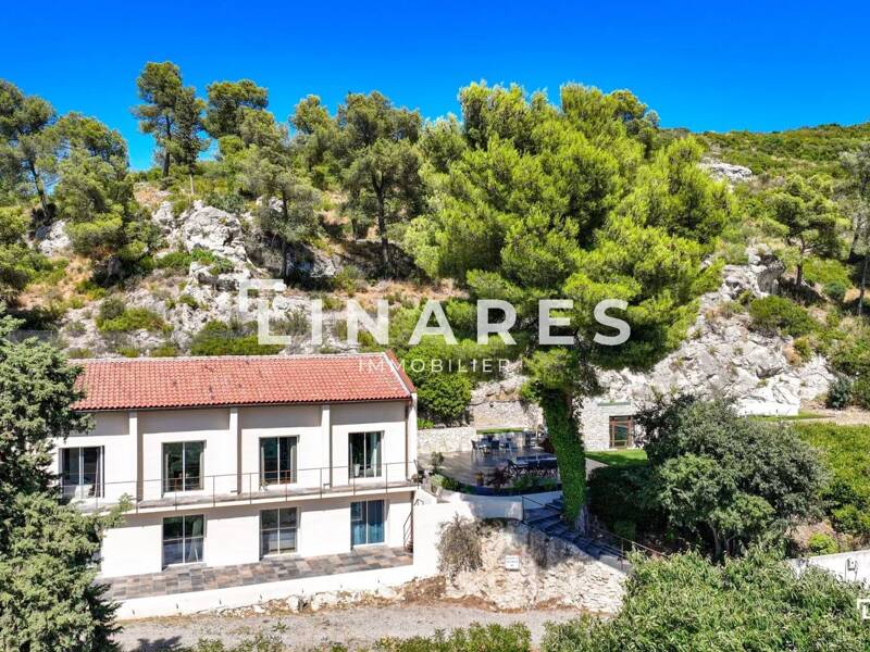 Maison à vendre, 239m², MARSEILLE 9E