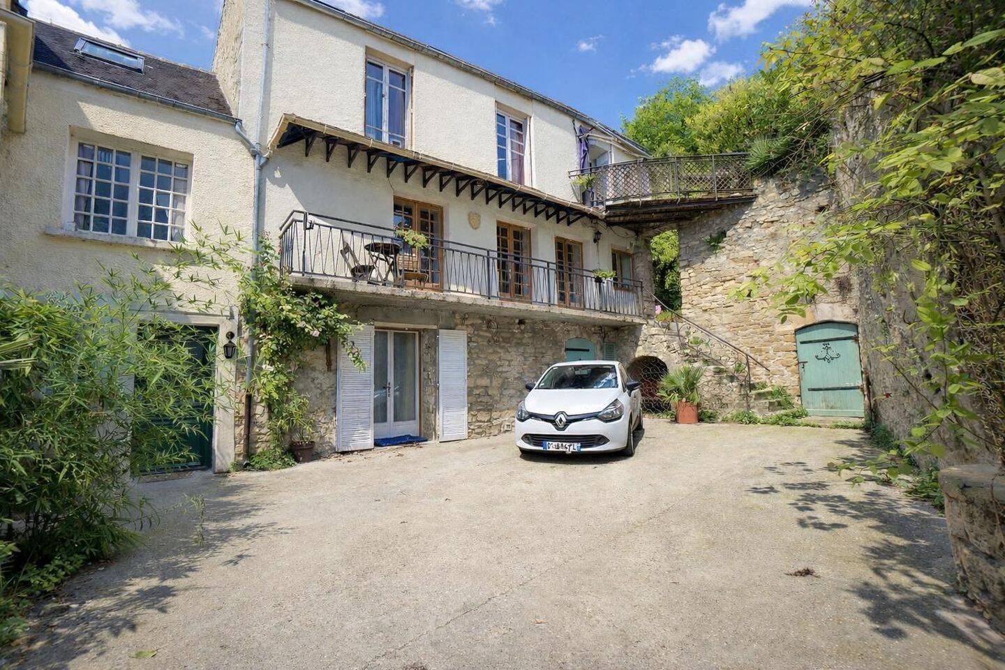 Maison à vendre, 160m², JUZIERS