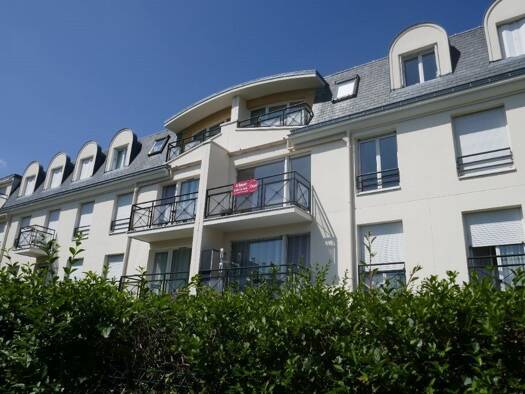 Appartement à louer 932 € 2 pièces 1 chambre 46,1 m² Étage 2/1 Hôtel de Ville-Bel Air Franconville 95130