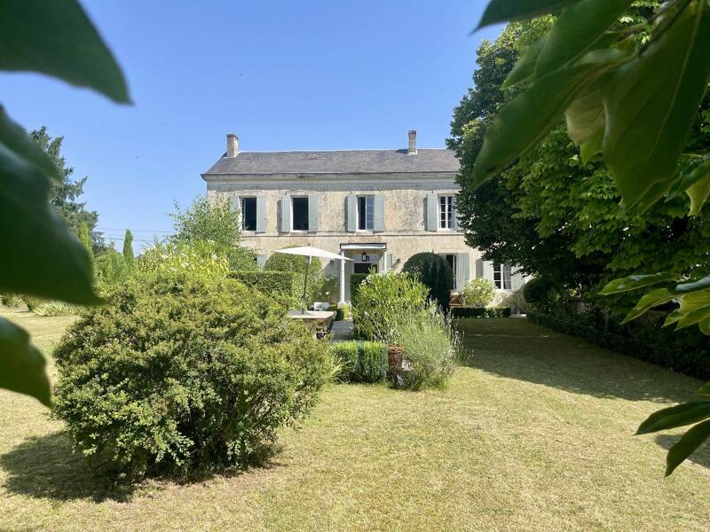 Maison à vendre, 247m², CHARENTE MARITIME