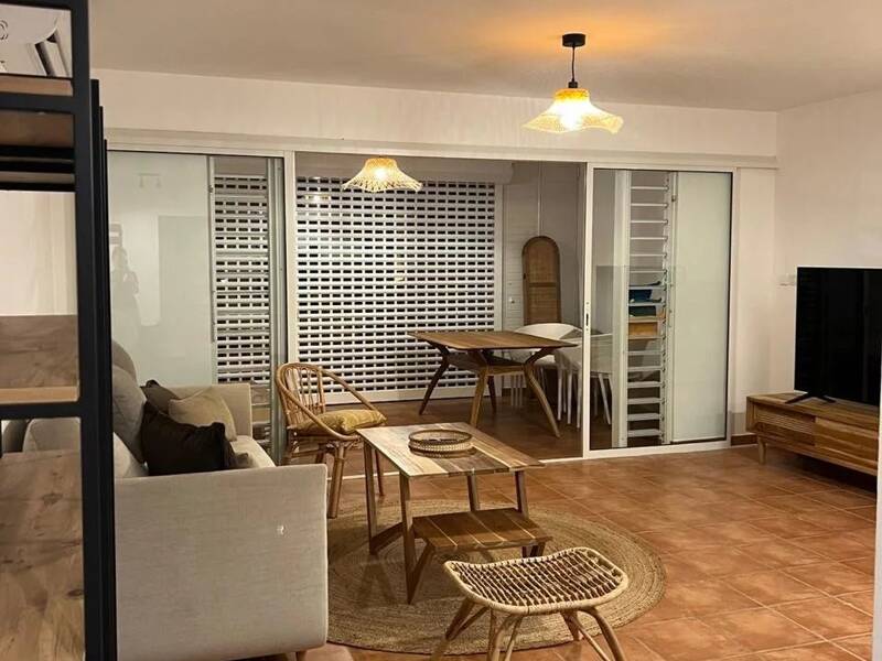 Maison à louer, 45m², LE GOSIER