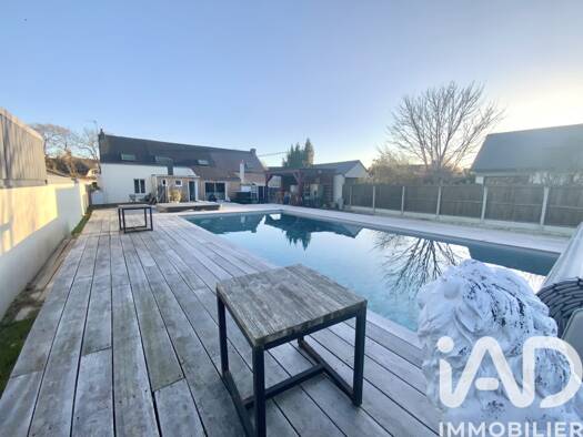 Maison à vendre 548 900 € 5 pièces 4 chambres 128 m² 1 398 m² de terrain Saint-André-des-Eaux 44117