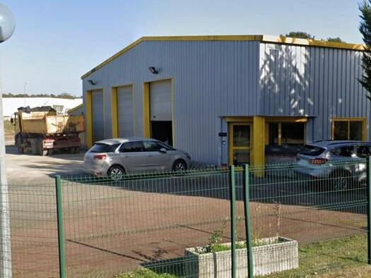 Local commercial à vendre 349 900 € 610 m² de surface de vente Châtillon-sur-Cher 41130