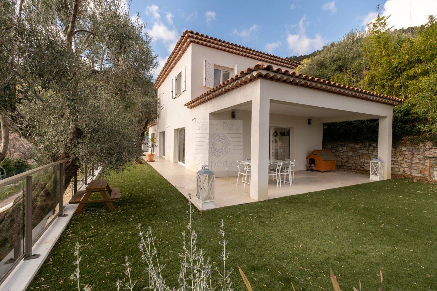 Maison à vendre, 147m², TOURRETTES SUR LOUP