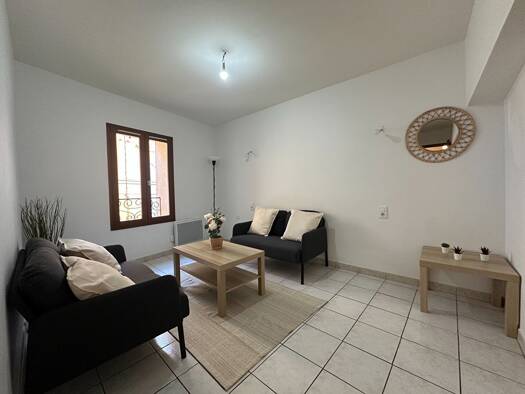 Maison à louer 580 € 2 pièces 1 chambre 51 m² Nissan-lez-Enserune 34440