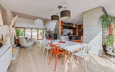 Maison à vendre 750 000 € 5 pièces 3 chambres 153 m² 277 m² de terrain Croix-Luizet Villeurbanne 69100