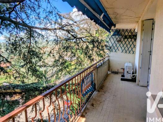 Appartement à vendre 120 000 € 3 pièces 2 chambres 77 m² 3 étages Les Blaches-Les Champs Montélimar 26200