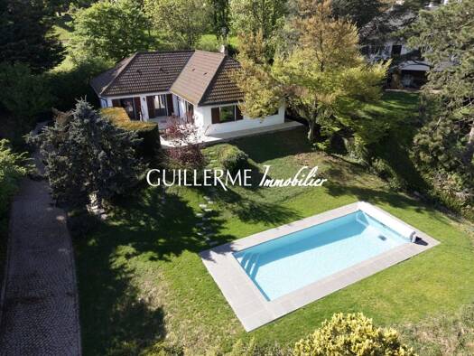 Maison de plain-pied à vendre 719 000 € 5 pièces 4 chambres 135 m² 1 191 m² de terrain Centre Dardilly 69570