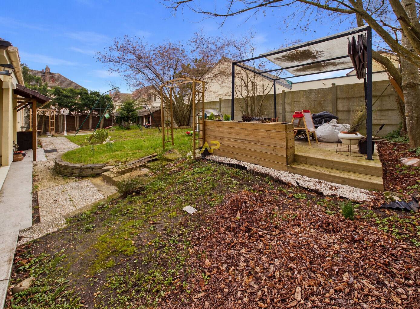 Maison à vendre, 120m², MONTIGNY LES CORMEILLES