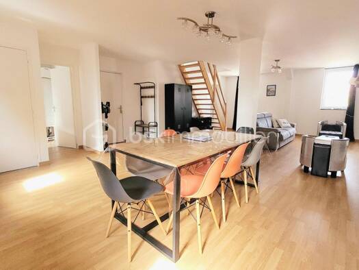 Duplex à vendre 223 000 € 3 pièces 2 chambres 87 m² Étage 3/4 Basse Ville Le Tréport 76470
