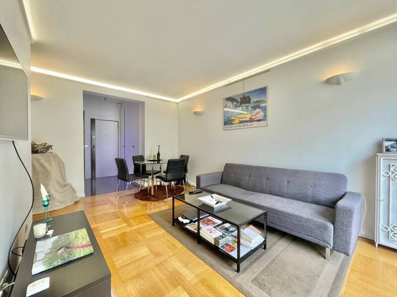 Maison à louer, 40m², PARIS 16E
