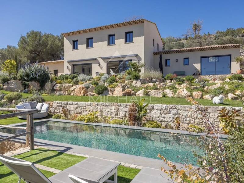 Maison à vendre, 294m², TOURRETTES SUR LOUP