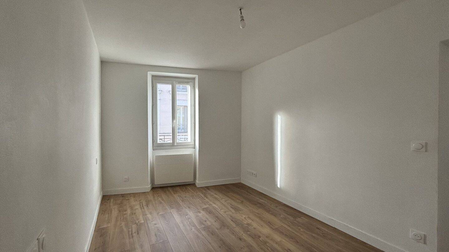 Maison à louer, 39m², NANTERRE