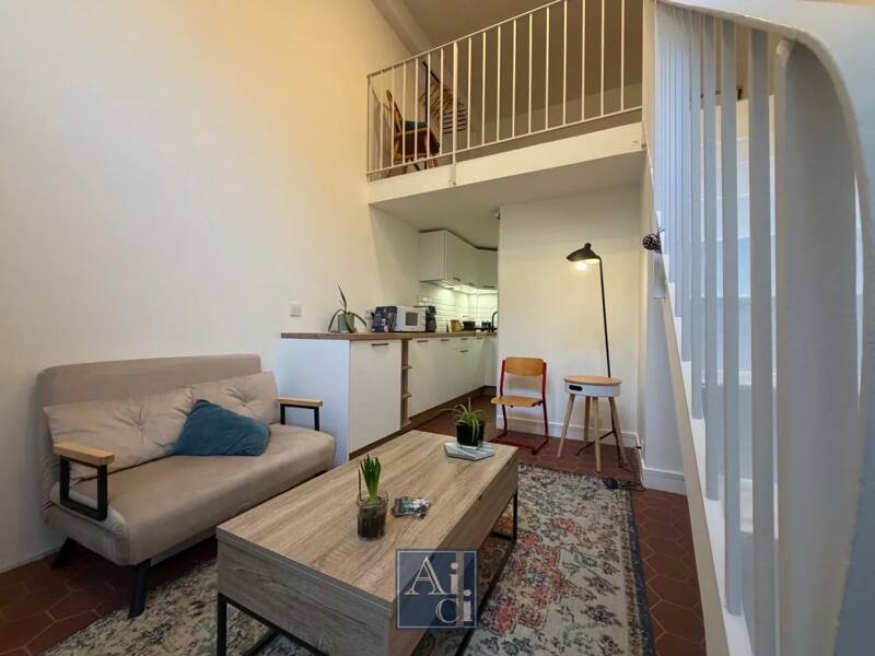 Maison à louer, 24m², PARIS 11E