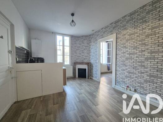 Appartement à vendre 56 000 € 2 pièces 1 chambre 33,2 m² RDC/1 Palais de Justice-Saint Eusebe-Pont Auxerre 89000