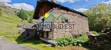 Chalet à vendre 340 000 € 2 pièces 1 chambre 60 m² 170 m² de terrain Sainte-Foy-Tarentaise 73640