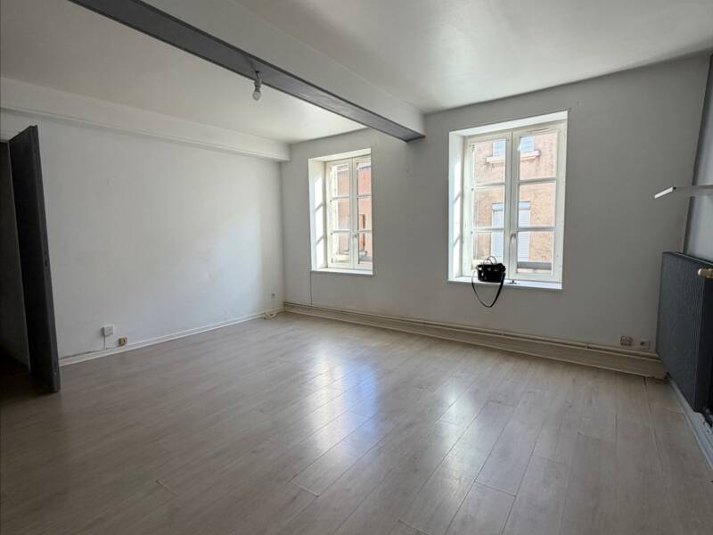 Maison à louer, 74m², YZERON