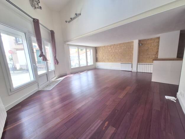 Maison à louer 1 390 € 4 pièces 3 chambres 70,8 m² 70,8 m² de terrain Petit Colombes-Charles de Gaulle Colombes 92700