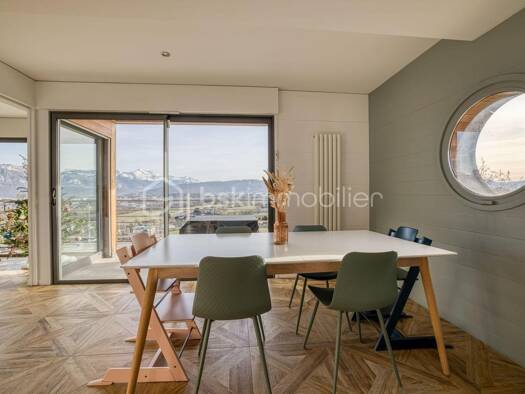 Maison à vendre 1 590 000 € 6 pièces 3 chambres 212 m² 799 m² de terrain Peripherie Poisy 74330