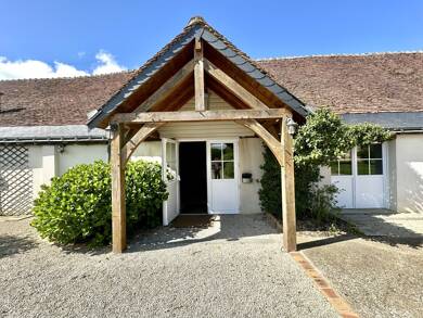 Maison à vendre 832 000 € 25 pièces 10 chambres 800 m² 30 000 m² de terrain Amboise 37400