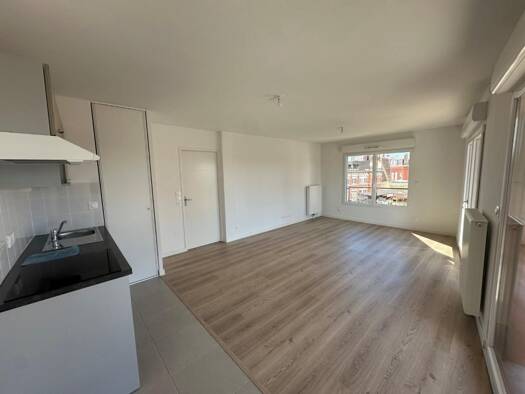 Appartement à louer 820 € 3 pièces 2 chambres 65 m² 4ème étage Flocon Tourcoing 59200