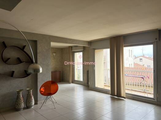 Appartement à vendre 129 000 € 3 pièces 2 chambres 83 m² 3ème étage Saint Martin Perpignan 66000