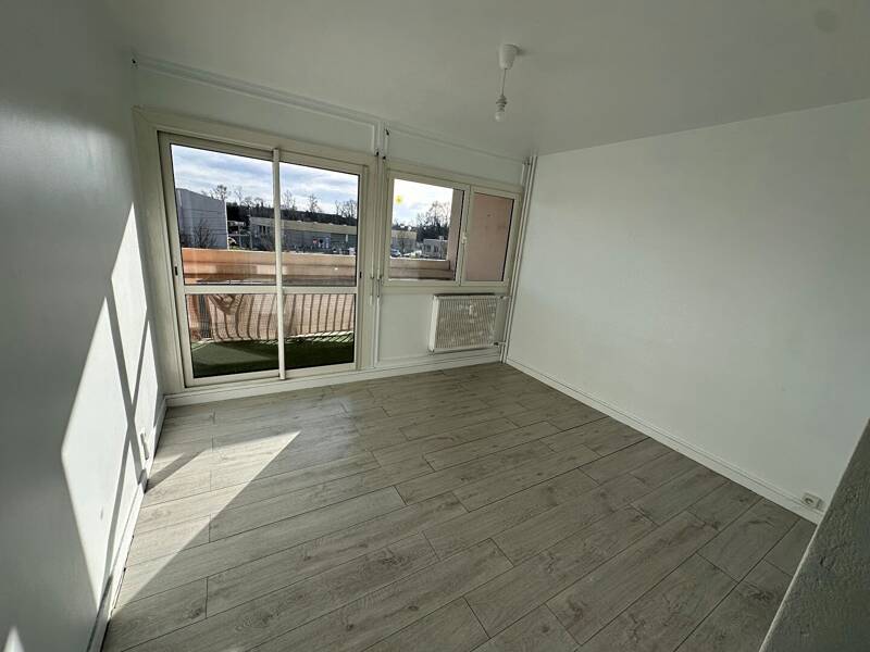 Maison à louer, 72m², PIERRE BENITE