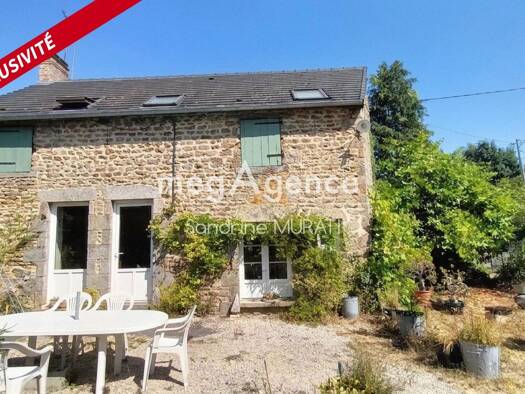 Maison à vendre 168 000 € 4 pièces 3 chambres 93 m² 5 546 m² de terrain Saint-Pierre-des-Nids 53370