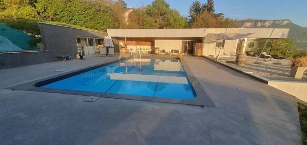 Villa à vendre 990 000 € 6 pièces 4 chambres 170 m² 1 736 m² de terrain Saint-Jean-de-Moirans 38430