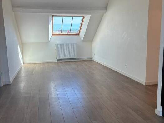 Appartement à vendre 117 700 € 3 pièces 2 chambres 63 m² Étage 2/2 Les Conches Auxerre 89000