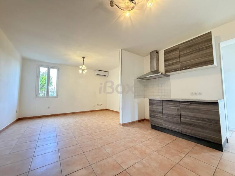 Maison à louer, 51m², PIERREFEU DU VAR