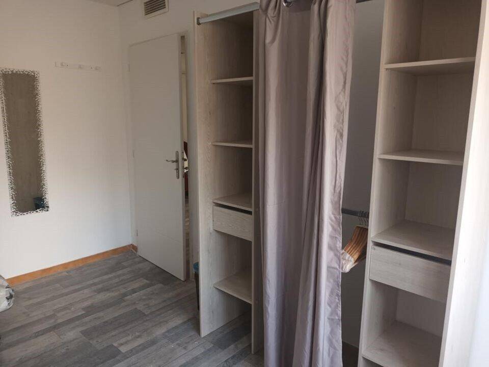 Maison à louer, 16m², VAULX EN VELIN