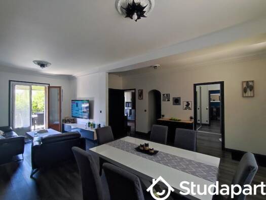 Colocation à louer 630 € 1 pièce 2 chambres 11 m² Le Parc Aulnay-sous-Bois 93600