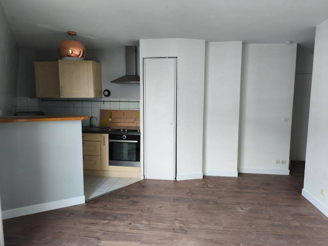 Maison à louer, 37m², CORBEIL ESSONNES