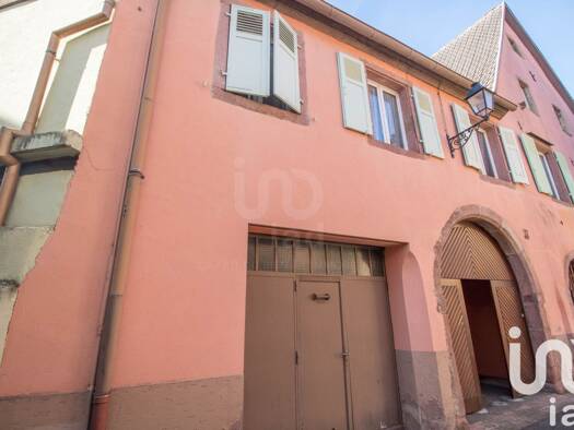 Maison de ville à vendre 209 000 € 6 pièces 4 chambres 139 m² 224 m² de terrain Turckheim 68230