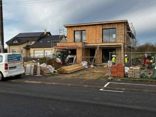 Terrain constructible à vendre 299 000 € 1 200 m² de terrain Metzervisse 57940