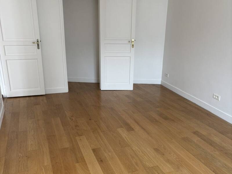 Maison à louer, 63m², PARIS 9E