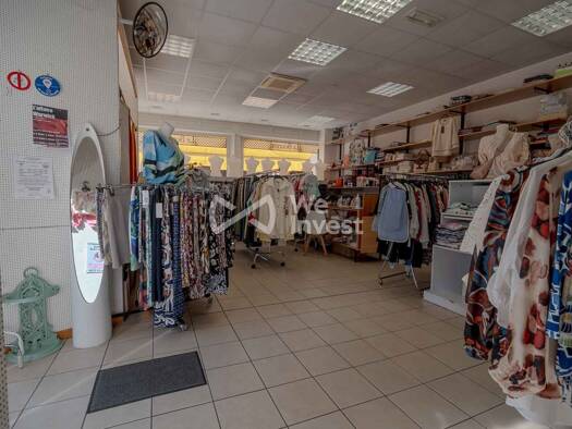 Pret-à-Porter à vendre Fonds de commerce 35 000 € 1 pièce 338 m² de surface de vente Étain 55400