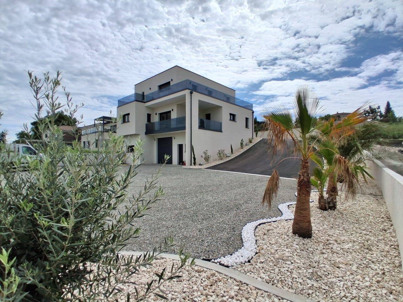 Maison à vendre, 178m², SAINT DONAT SUR L'HERBASSE
