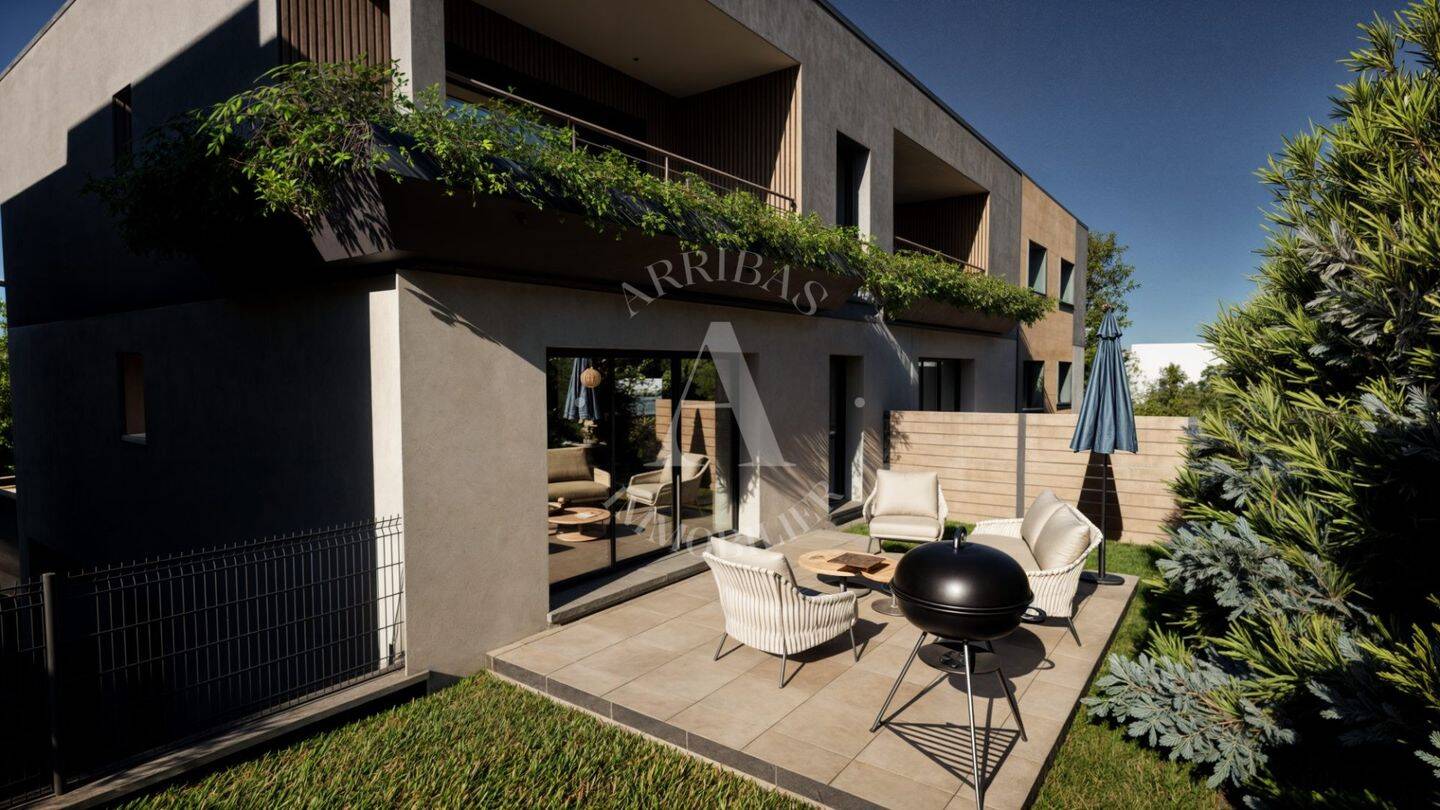 Maison à vendre, 87m², ORNEX