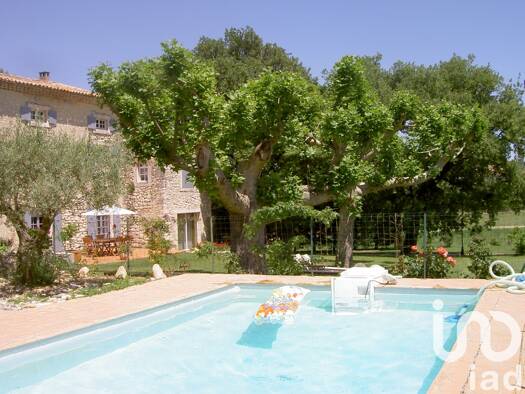 Mas à vendre 865 000 € 6 pièces 4 chambres 289 m² 16 740 m² de terrain Malataverne 26780