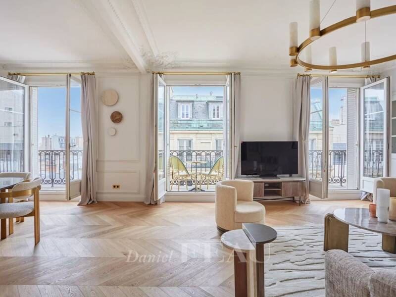 Maison à louer, 248m², PARIS 16E