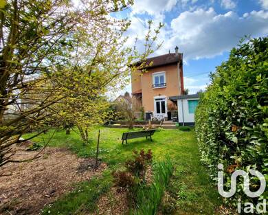 Maison à vendre 297 000 € 4 pièces 3 chambres 83 m² 703 m² de terrain Saint-Genix-les-Villages 73240