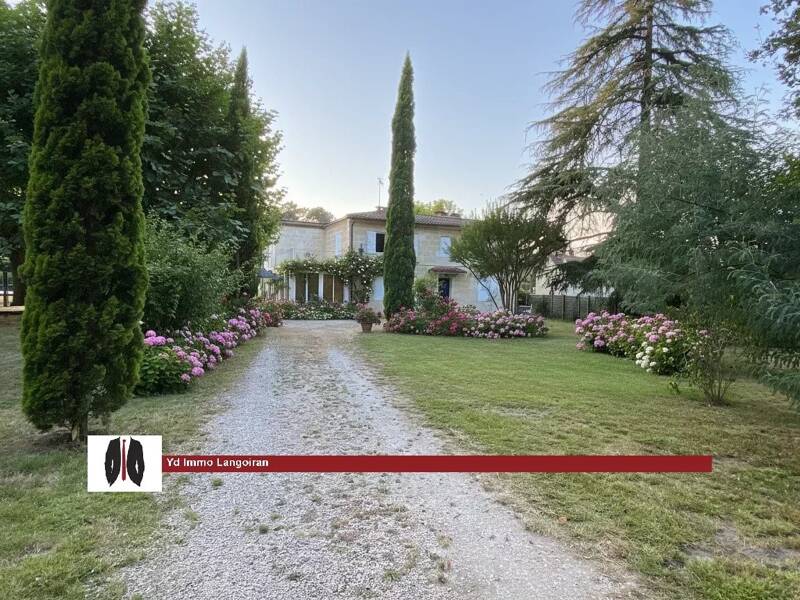 Maison à vendre, 186m², SAINT CAPRAIS DE BORDEAUX